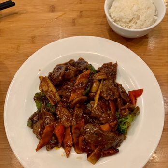 David's Dumpling & Noodle Bar - Hunan Beef - Chinese Near Me - Raleigh, North Carolina