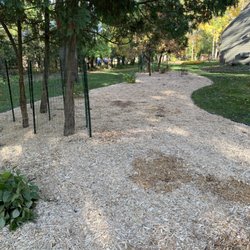 Verley Good Handyman - Tore out old landscaping and replaced with new edging, mulch, and heavy duty deer fencing. New plants coming in the spring