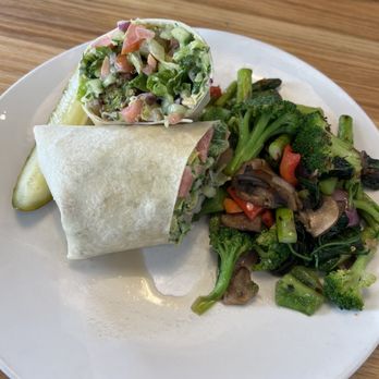 Breakfast Club- Biltmore - Veggie wrap - Breakfast & Brunch Near Me - Phoenix, Arizona Breakfast Club- Biltmore - Veggie wrap - Breakfast & Brunch Near Me - Phoenix, Arizona