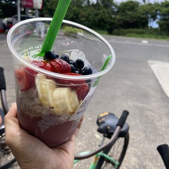 Banzai Bowls - Just yum - Acai Bowls Near Me - Haleiwa, Hawaii Banzai Bowls - Just yum - Acai Bowls Near Me - Haleiwa, Hawaii