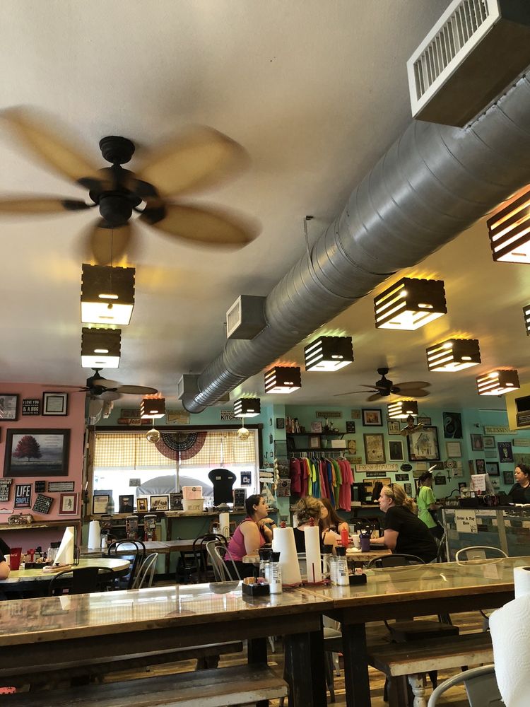 ShyKatZ Cafe Deli & Bakery