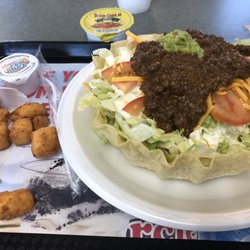 Arctic Circle - Small cheese curds and taco salad with fry sauce on the side
