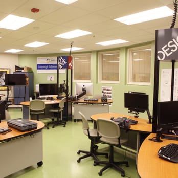 Turning Point School - Signature SmartLab - Elementary Schools Near Me - Culver City, California Turning Point School - Signature SmartLab - Elementary Schools Near Me - Culver City, California