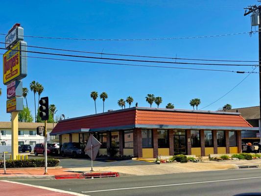 Louis Burgers II by null