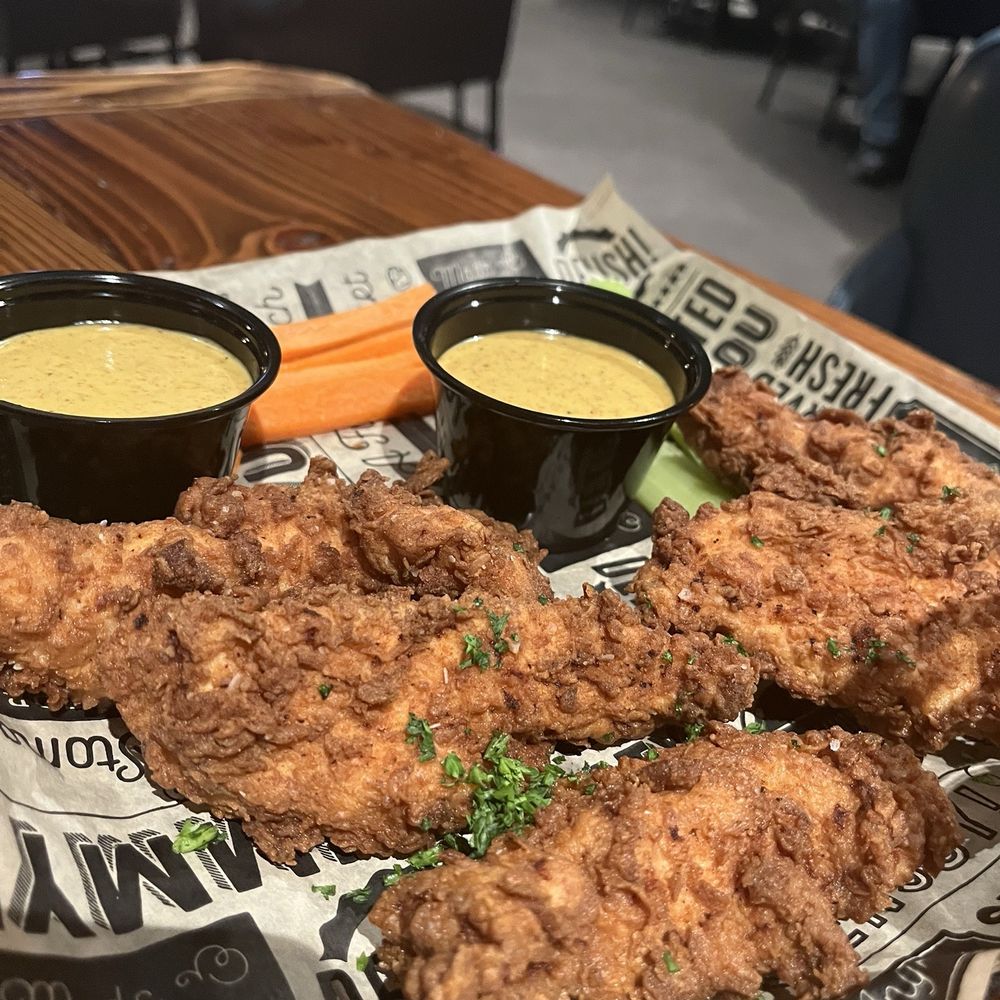 Whiskey Licker Up Saloon - Fresh'n Tender Chicken - Bars Near Me - Las Vegas, Nevada