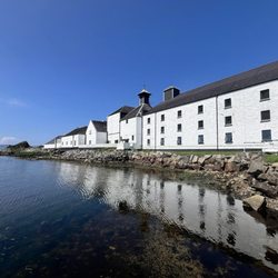 Laphroaig Distillery - Outside distillery