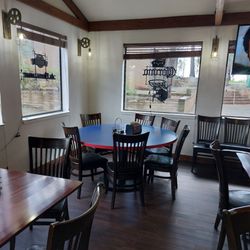 Izzy's Bar & Grill