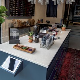 the tie bar customer service