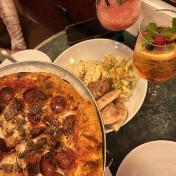 The Meteor - Pizza Near Me - Dallas, Texas