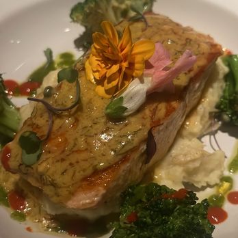 Mäksē Restaurant - Vacaville - Salmon Filet - Steakhouses Near Me - Vacaville, California Mäksē Restaurant - Vacaville - Salmon Filet - Steakhouses Near Me - Vacaville, California