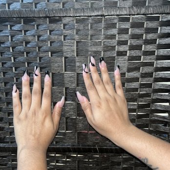 Trishy's Spatique - Nail Salons Near Me - Houston, Texas Trishy's Spatique - Nail Salons Near Me - Houston, Texas