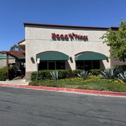 Eggs N Things - Back restaurant view