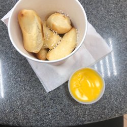 Pretzelmaker - Pretzel bits