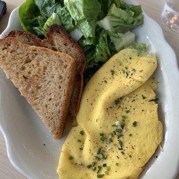 Colossus - French omelette plate - Bakeries Near Me - San Pedro, California Colossus - French omelette plate - Bakeries Near Me - San Pedro, California