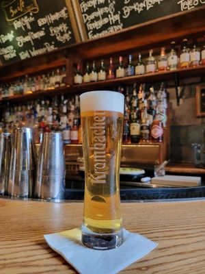 Swift Hibernian Lounge by null