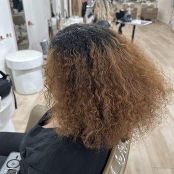Palms Salon - Before - Hair Salons Near Me - New York, New York Palms Salon - Before - Hair Salons Near Me - New York, New York