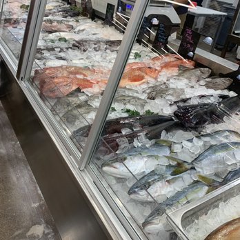 H Mart - Mesa - Seafood - Grocery Near Me - Mesa, Arizona