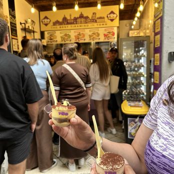 Two Sizes - Desserts Near Me - Rome, RM Two Sizes - Desserts Near Me - Rome, RM