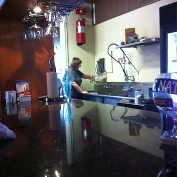 Rogue Brew Pub & Eatery - Potato chopping - Brewpubs Near Me - North Plains, Oregon