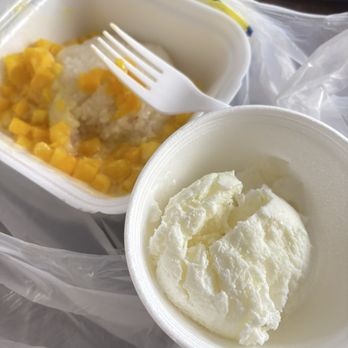 Sushi Yong - Mango sticky rice - Sushi Bars Near Me - Pahrump, Nevada Sushi Yong - Mango sticky rice - Sushi Bars Near Me - Pahrump, Nevada