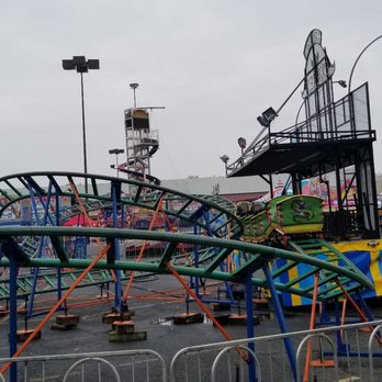 Annandale Carnival - All theme parks need a rollercoaster...I'm game. - Festivals Near Me - Annandale, Virginia