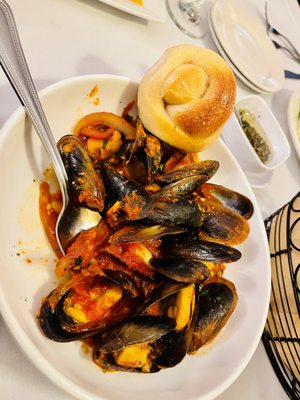 NAPOLI’S ITALIAN RESTAURANT - 98 Photos & 143 Reviews - 500 Marion Blvd