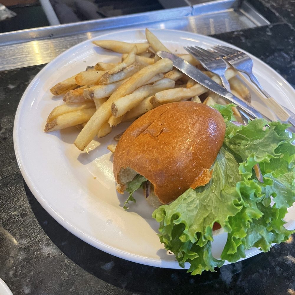 Bahama Breeze - Nasty burger - Caribbean Near Me - Duluth, Georgia
