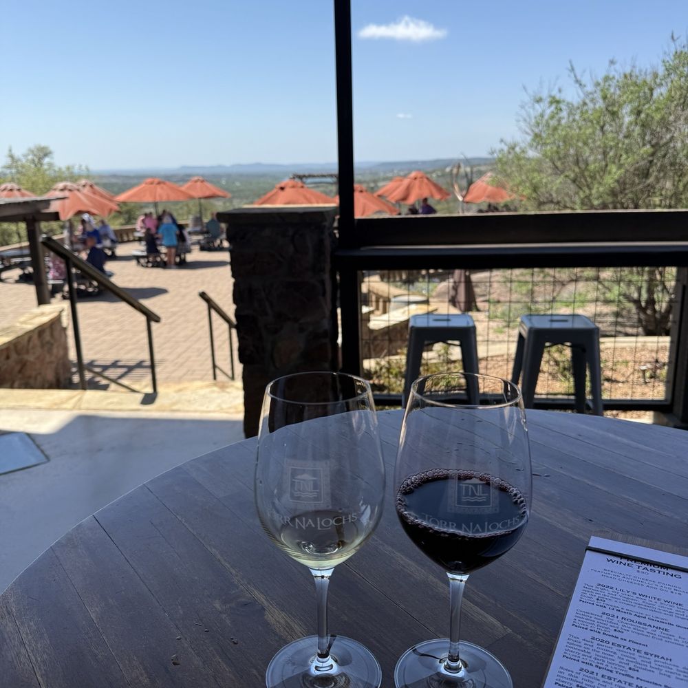 Torr Na Lochs - Wineries Near Me - Burnet, Texas Torr Na Lochs - Wineries Near Me - Burnet, Texas