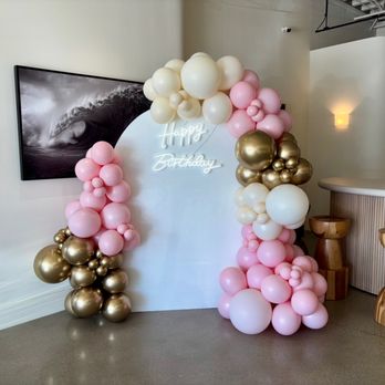 Balloon Concierge - Custom Balloon backdrop wall with Happy Birthday LED Sign install/set-up in Manhattan Beach - Party Supplies Near Me - Los Angeles, California Balloon Concierge - Custom Balloon backdrop wall with Happy Birthday LED Sign install/set-up in Manhattan Beach - Party Supplies Near Me - Los Angeles, California