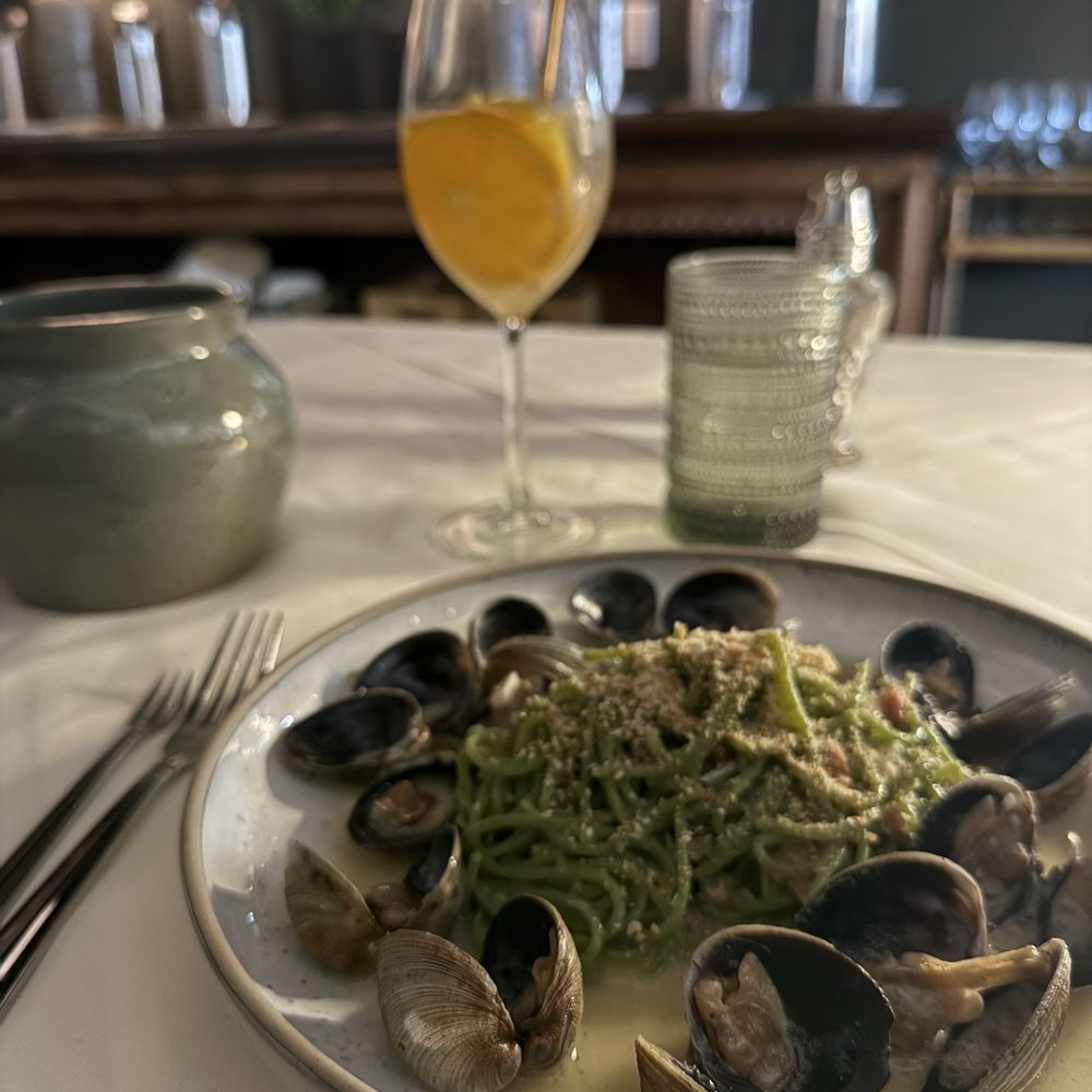 Pescada - Spaghetti and clams - Seafood Near Me - Scottsdale, Arizona Pescada - Spaghetti and clams - Seafood Near Me - Scottsdale, Arizona