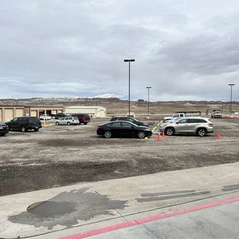 Canyonlands Regional Airport - Parking in front - Airports Near Me - Moab, Utah Canyonlands Regional Airport - Parking in front - Airports Near Me - Moab, Utah