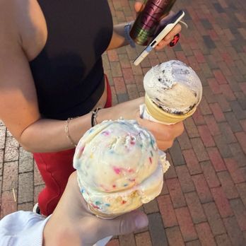 Kelly's Homemade Ice Cream - Ice Cream Cone - Ice Cream & Frozen Yogurt Near Me - Orlando, Florida Kelly's Homemade Ice Cream - Ice Cream Cone - Ice Cream & Frozen Yogurt Near Me - Orlando, Florida