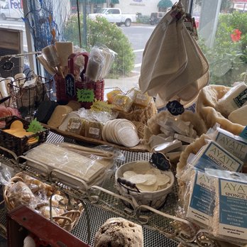 Rose's Botanicals - Cosmetics & Beauty Supply Near Me - Apalachicola, Florida