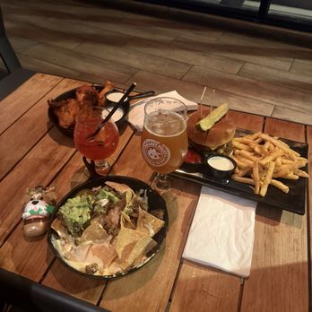 Ballast Point - Shareable + drinks - Breweries Near Me - Long Beach, California Ballast Point - Shareable + drinks - Breweries Near Me - Long Beach, California