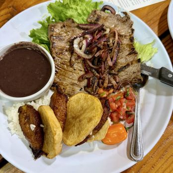Chichen Itza Restaurant - Bistec a la Yucateca- it's good but would have been better if meat is charred a bit more - Mexican Near Me - Los Angeles, California Chichen Itza Restaurant - Bistec a la Yucateca- it's good but would have been better if meat is charred a bit more - Mexican Near Me - Los Angeles, California