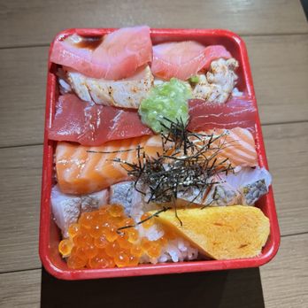 Chubby Sushi & Ramen - chubby chirashi - Sushi Bars Near Me - Brea, California