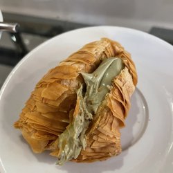 Lilium Pasticceria al Santo - Pistachio pastry