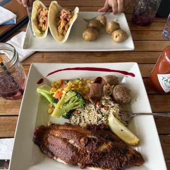 Snug Harbour - Blackened catfish and fish tacos - Seafood Near Me - Mississauga, Ontario Snug Harbour - Blackened catfish and fish tacos - Seafood Near Me - Mississauga, Ontario