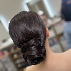 Studio Cathy HM Beauty - Bridal updo