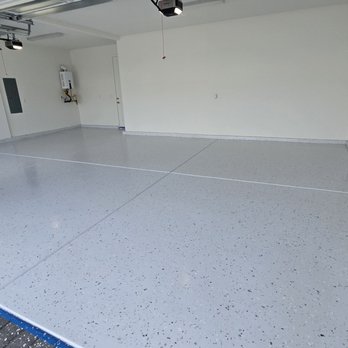 Craftsman Coatings - 2nd day second coat and flake - Masonry/Concrete Near Me - Henderson, Nevada
