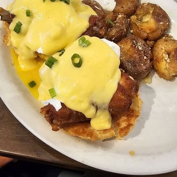 Hash Kitchen - The Side Chick - Bars Near Me - Fort Worth, Texas