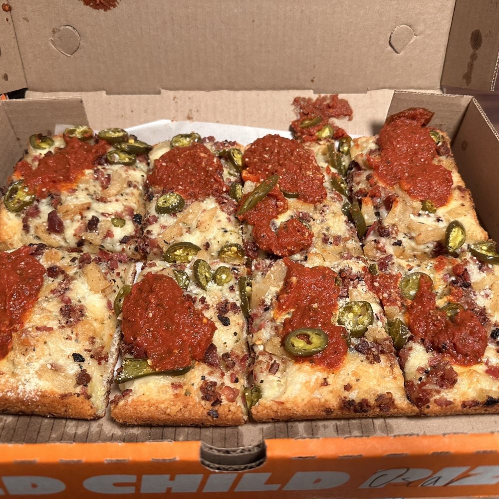 Wild Child Pizza - Maui Wowie Pizza - Pizza Near Me - Portland, Oregon