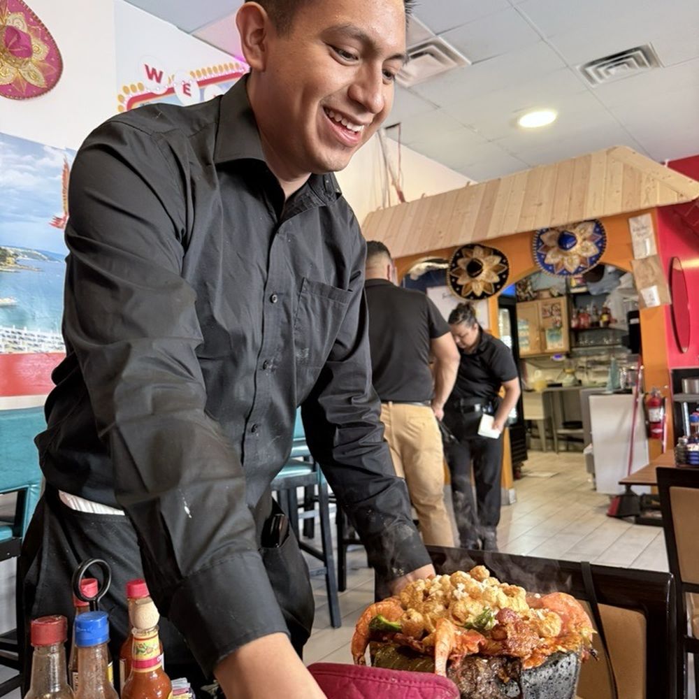 Mazatlan - Serving molcajete - Mexican Near Me - Hurricane, Utah Mazatlan - Serving molcajete - Mexican Near Me - Hurricane, Utah