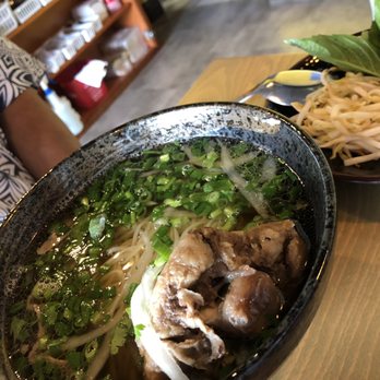 Broken Rice - Oxtail pho - Vietnamese Near Me - Honolulu, Hawaii
