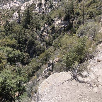 Switzer Falls - USDA Forest Service - not for those who are afraid of the heights - Hiking Near Me - La Canada Flintridge, California Switzer Falls - USDA Forest Service - not for those who are afraid of the heights - Hiking Near Me - La Canada Flintridge, California