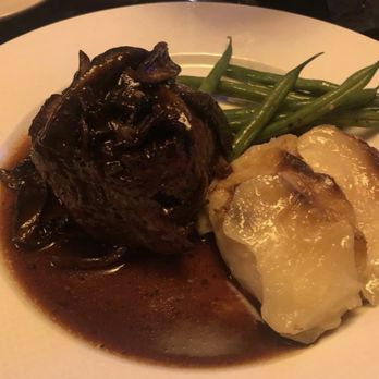 Johnny's Bar - Steak with mushrooms - Italian Near Me - Cleveland, Ohio Johnny's Bar - Steak with mushrooms - Italian Near Me - Cleveland, Ohio