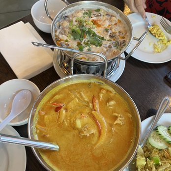 Thai Thani Restaurant - Tom ka and yellow curry - Thai Near Me - Walnut Creek, California Thai Thani Restaurant - Tom ka and yellow curry - Thai Near Me - Walnut Creek, California