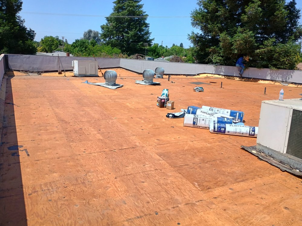 Slide of Eight Home Improvement Service