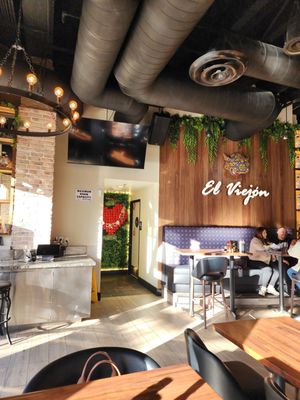 EL VIEJON MARISCOS & SUSHI - Updated July 2025 - 54 Photos & 47 Reviews ...