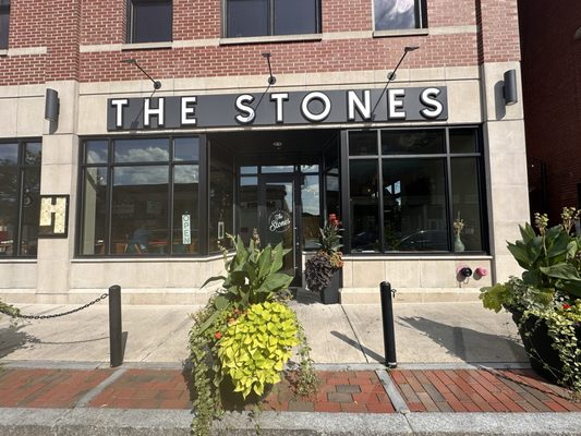 The Stones Common House & Kitchen by null
